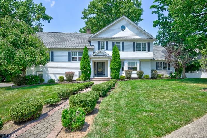 51 Woodland Ave - Photo 1