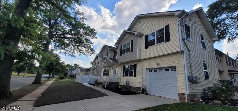846 Main St - Photo 1