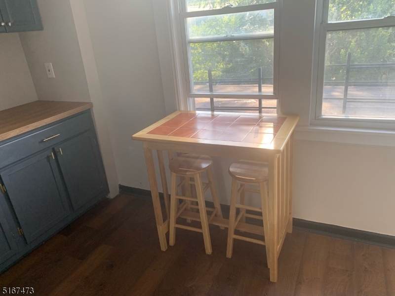 171 Brookwood St - Photo 1