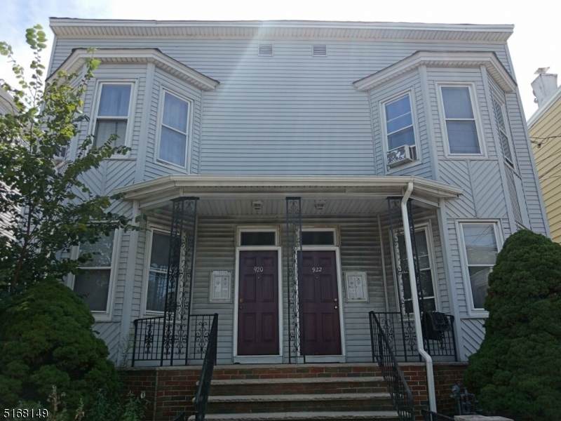 930 South St - Photo 1
