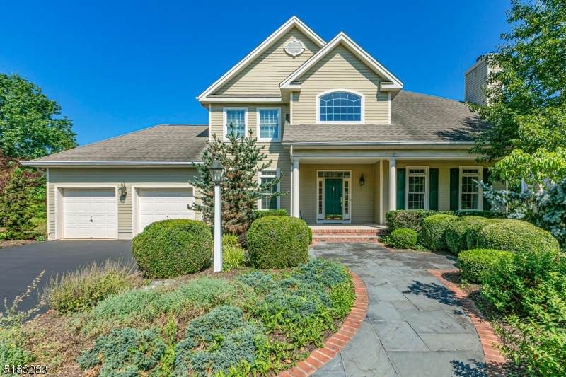 1 Alvamar Ct - Photo 1