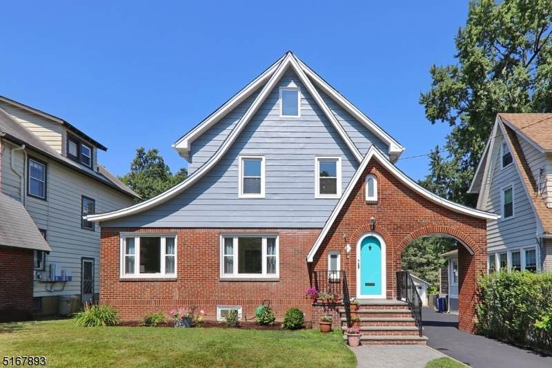 13 Burr Rd - Photo 1