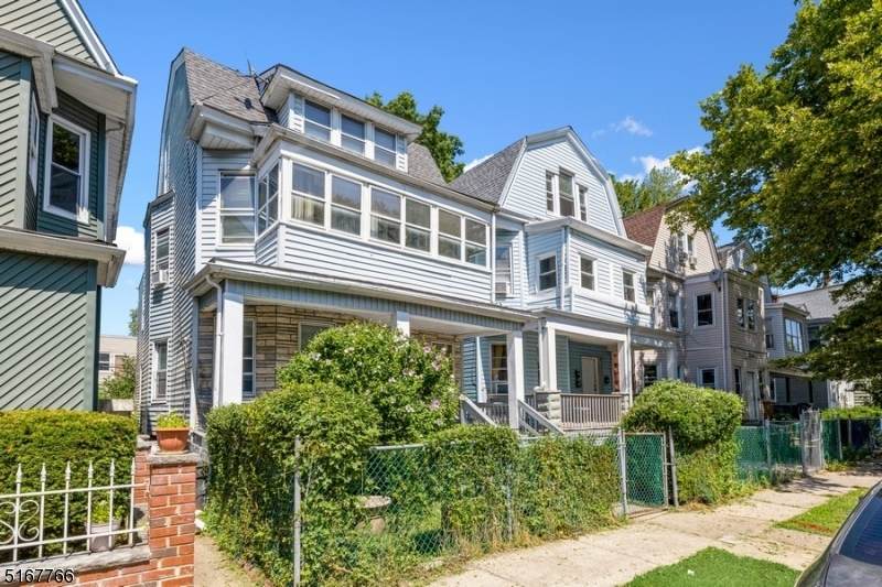 263 Amherst St - Photo 1