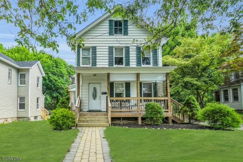 33 Woodside Ave - Photo 1