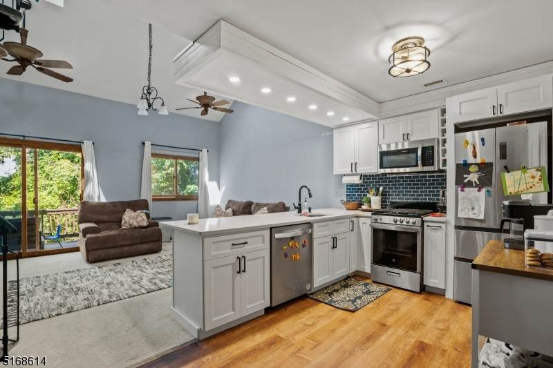 4 Big Sky Dr - Photo 1