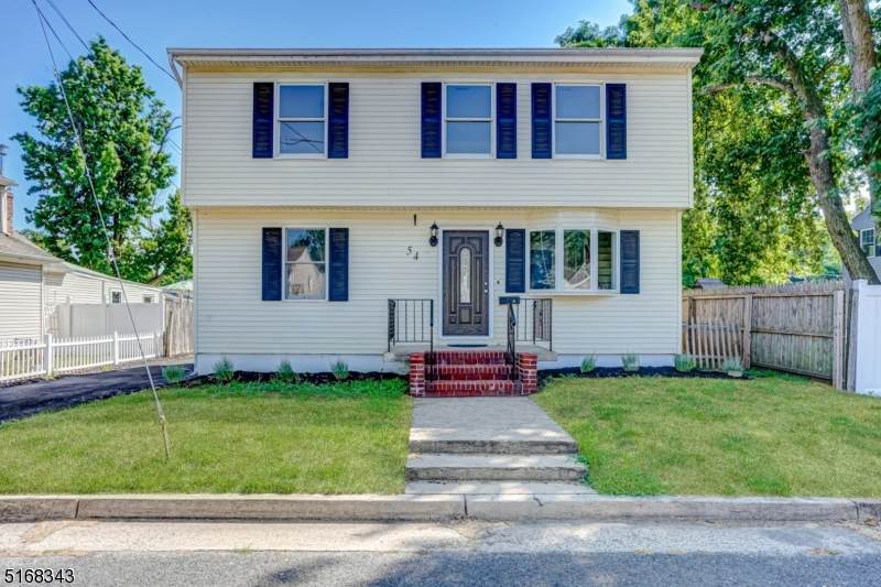 54 Baldwin Ave - Photo 1