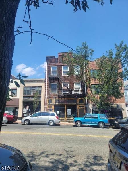 415 Bloomfield Ave - Photo 1