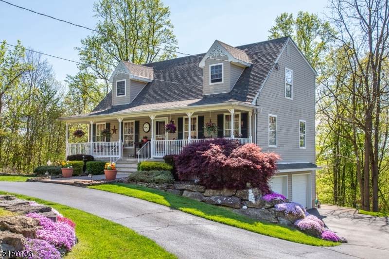 1032 Stillwater Rd - Photo 1