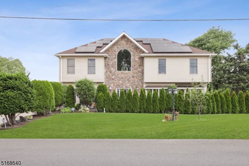 15 Brett St - Photo 1