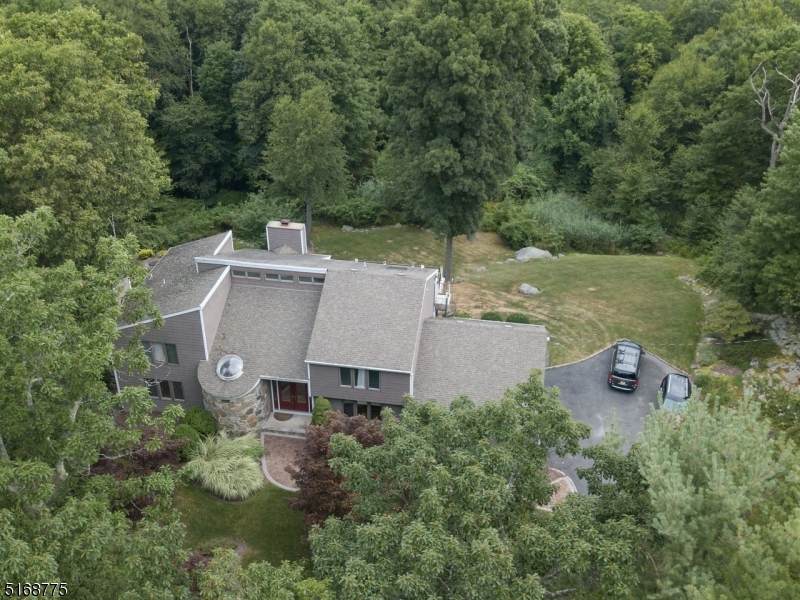 16 Joanna Way - Photo 1