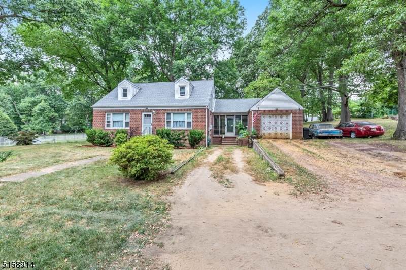 351 Summerhill Rd - Photo 1