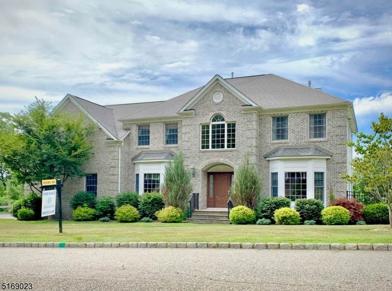 12 Salmon Ct. - Photo 1