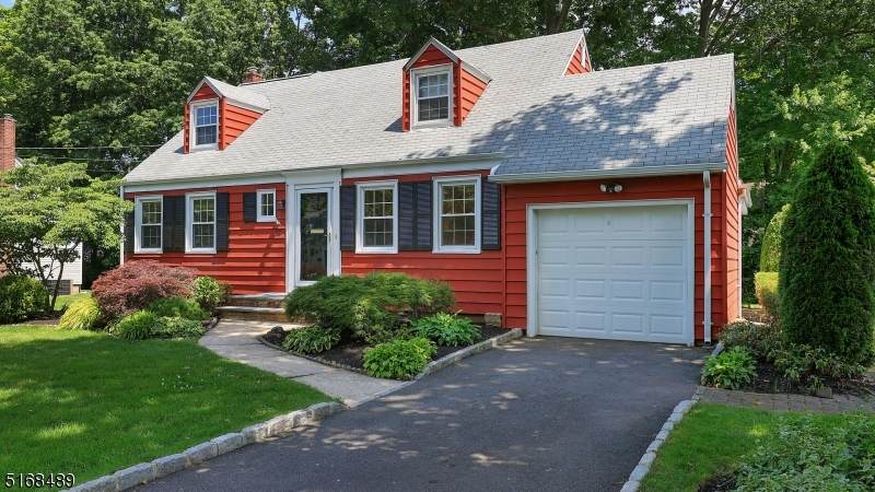 58 Waldon Rd - Photo 1