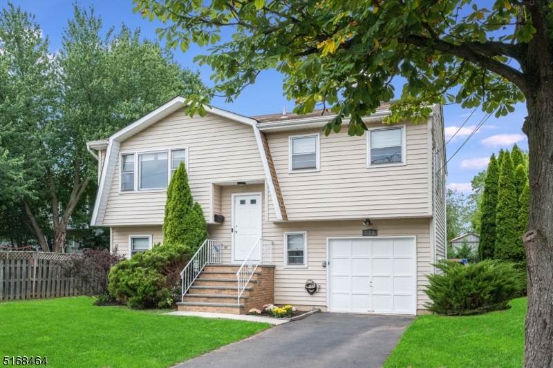 935 Cleveland Ave - Photo 1