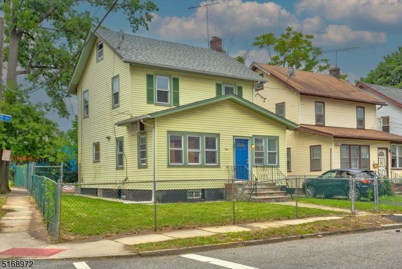 4 Rutgers St - Photo 1