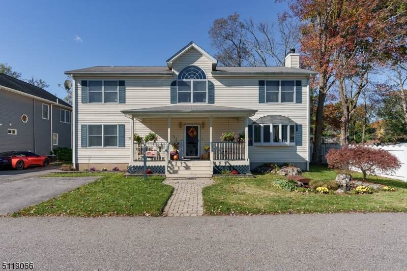 12 Mckinnon Pl - Photo 1