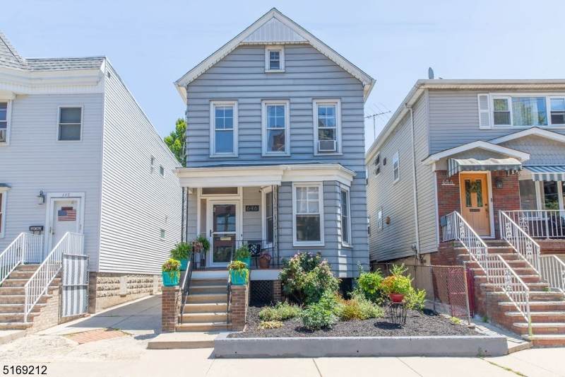 646 Avenue A - Photo 1