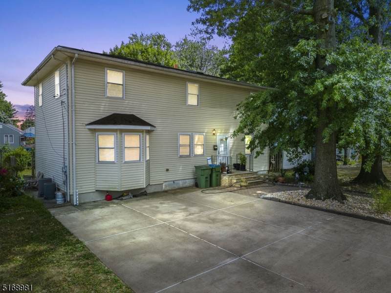 117 Old Post Rd - Photo 1
