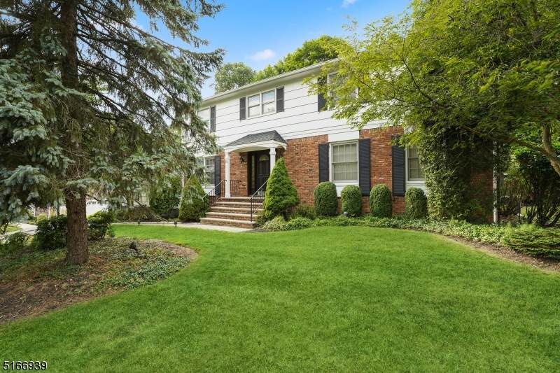 15 Consul Rd - Photo 1