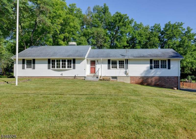963 Ridge Rd - Photo 1