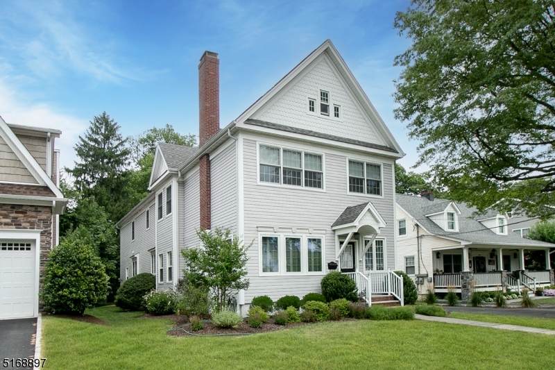 134 Farley Ave - Photo 1