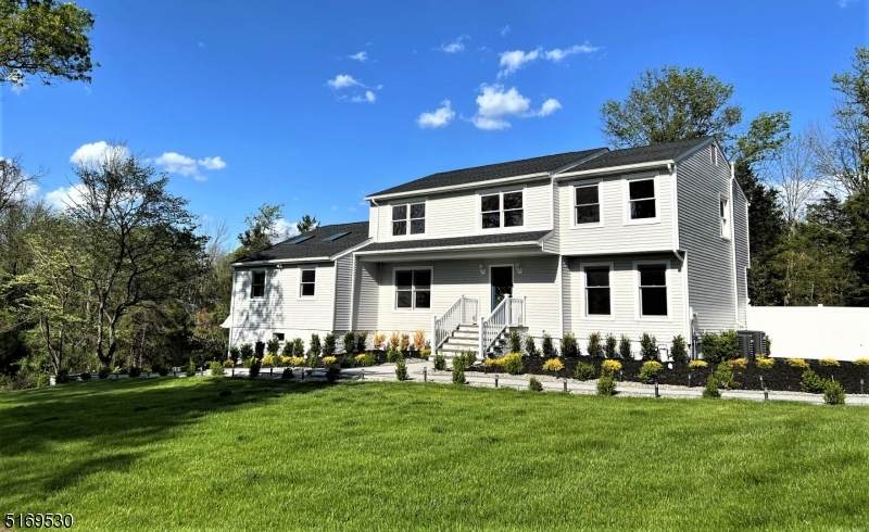 139 Hollow Rd - Photo 1
