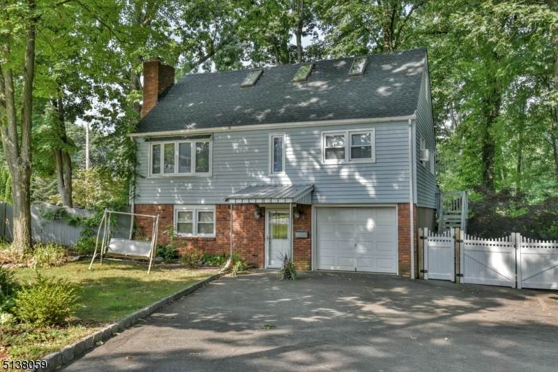 3 Woodlot Rd - Photo 1