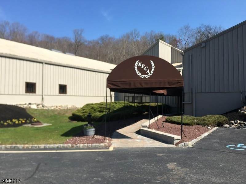 170 Kinnelon Rd - Photo 1