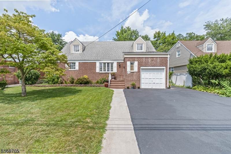 40 Brookside Ave - Photo 1