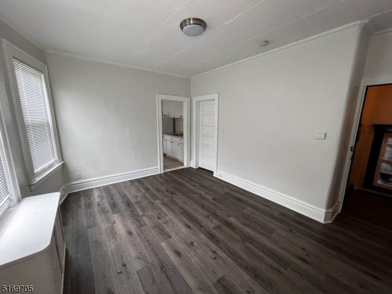 304 Ann St - Photo 1