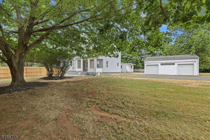 22 Leupp Ln - Photo 1