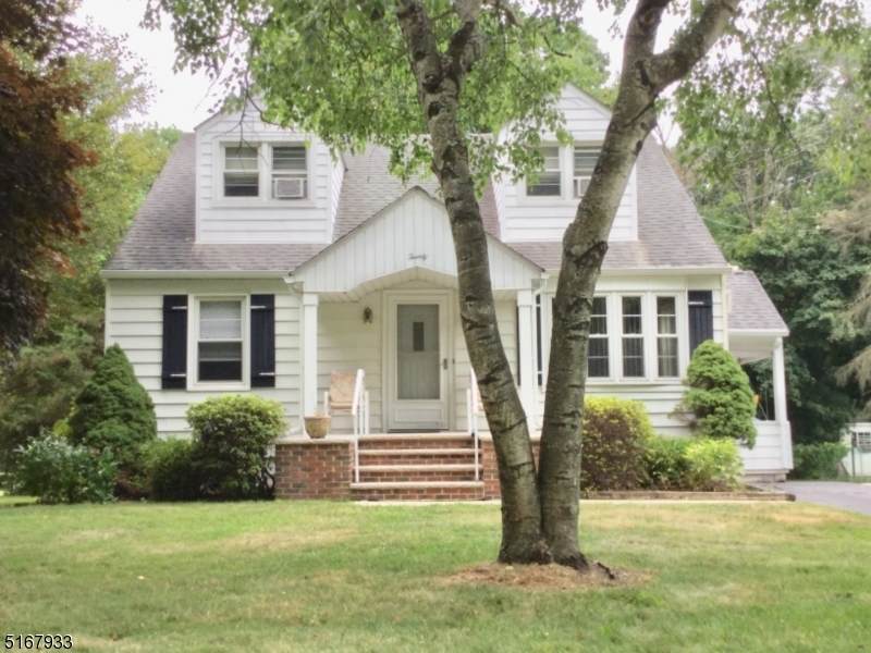 20 Mount Arlington Rd - Photo 1