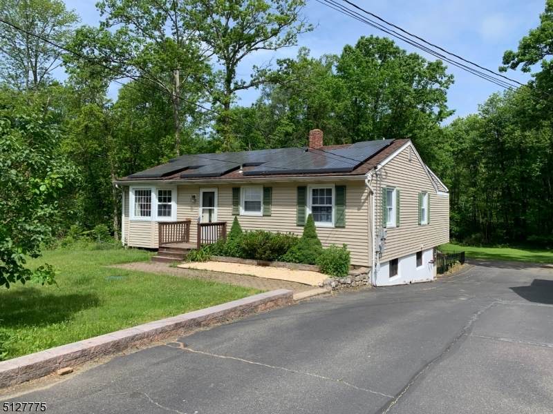 55 Brookwood Dr - Photo 1
