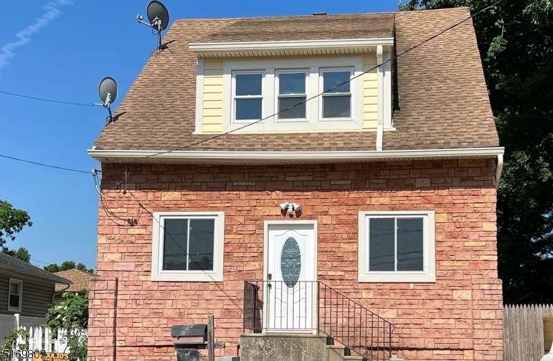 94 Silver Lake Ave - Photo 1