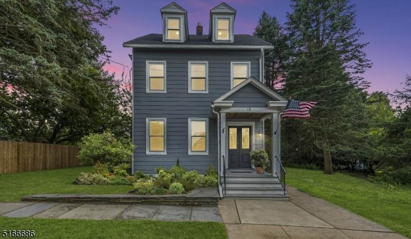 18 Aurora St - Photo 1