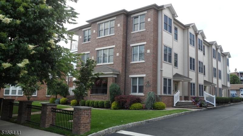 18 Baldwin St - Photo 1