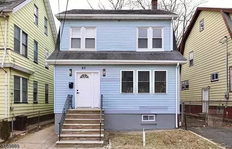 62 Mountain View Ave - Photo 1