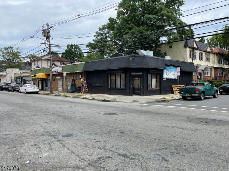 203 Alexander - Photo 1