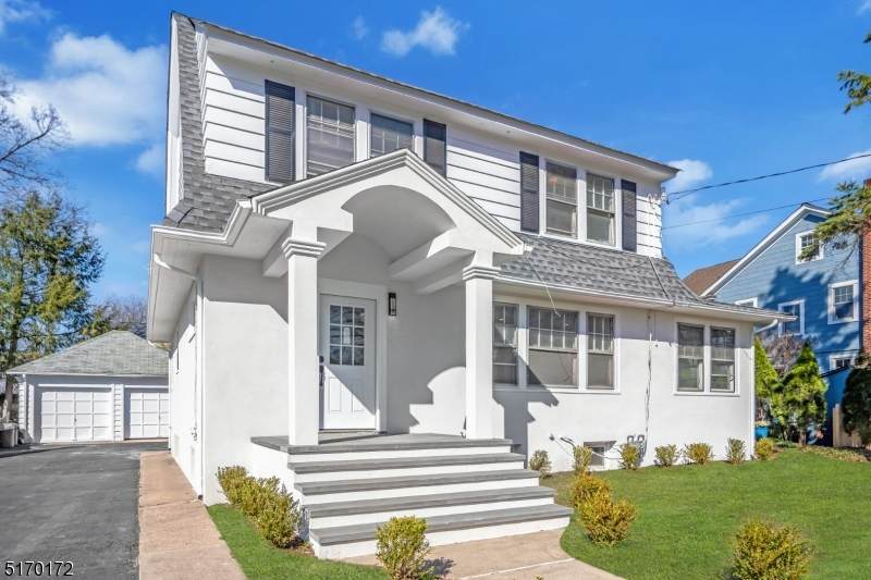 259 E Glen Ave - Photo 1