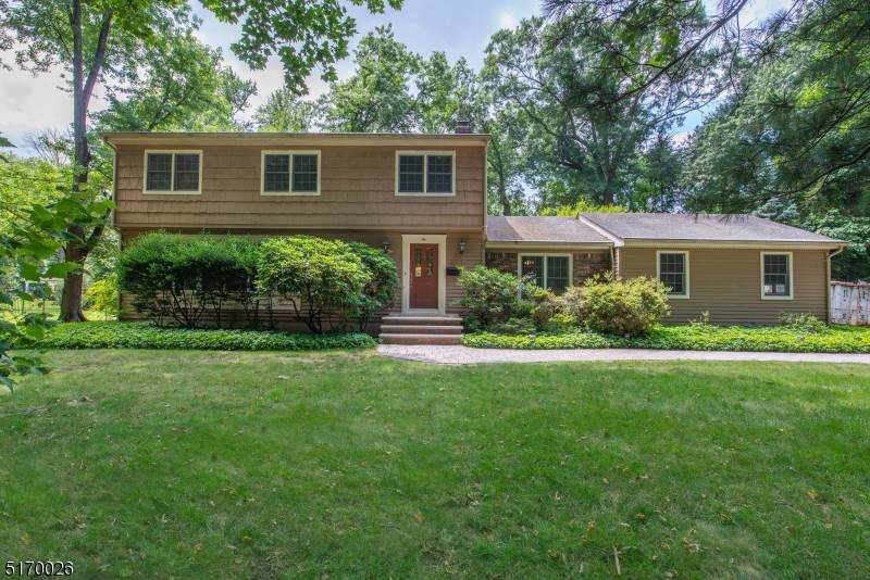 2 Murphy Cir - Photo 1