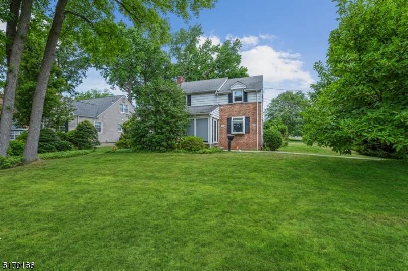 815 Westfield Rd - Photo 1