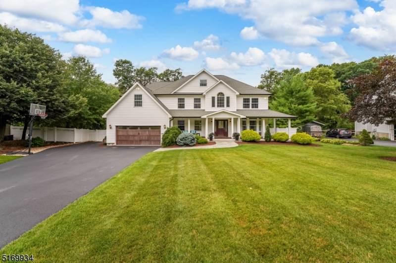 11 Skyler Ct - Photo 1