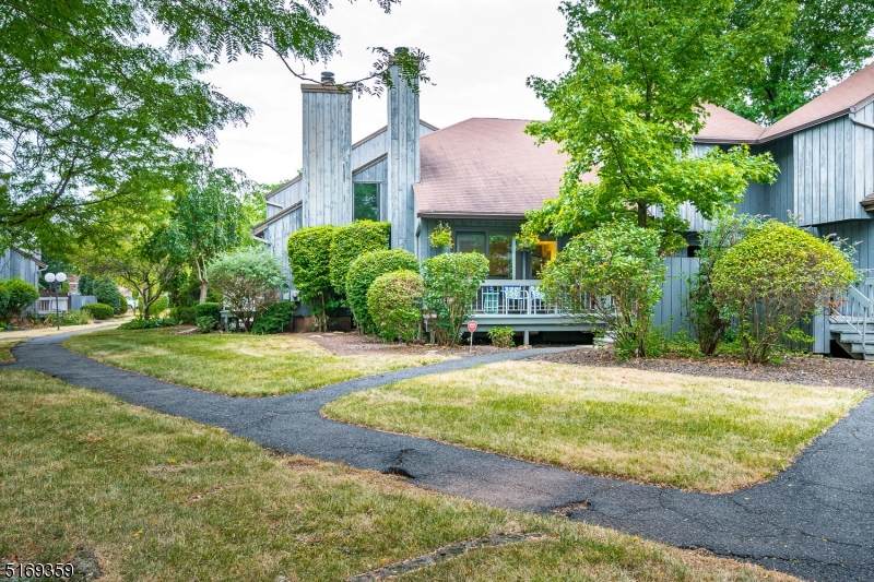 267 Gemini Dr - Photo 1