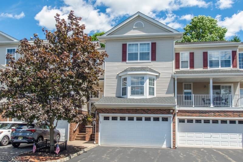 1803 Middlefield Ct - Photo 1
