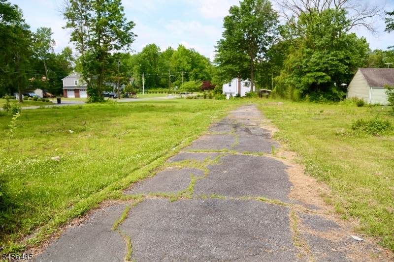 37 Harvest Ave - Photo 1