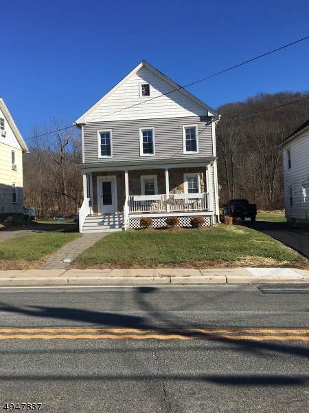 32 Clove Ave - Photo 1
