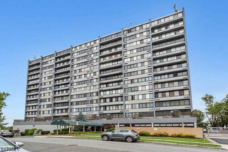 170 Lafayette - Photo 1