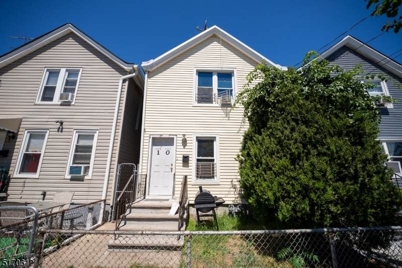 10 N York St - Photo 1