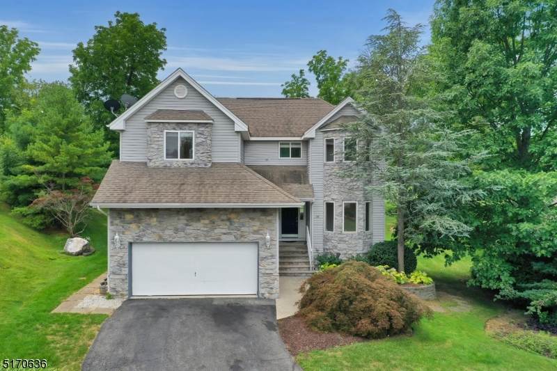 10 Post Oak Ct - Photo 1