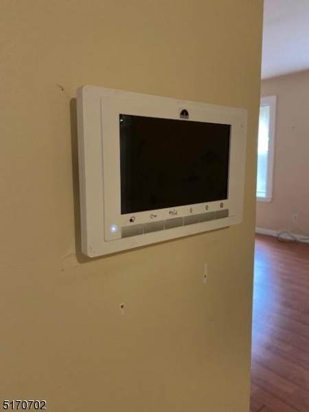 319 14Th Ave - Photo 1